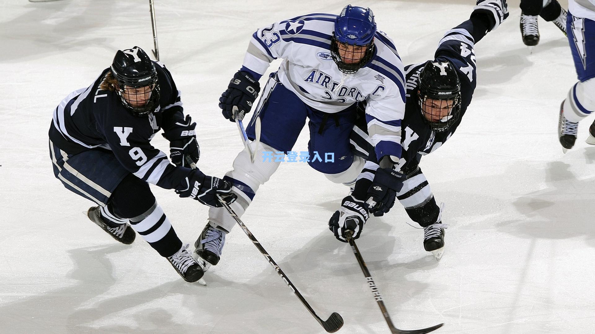 金州勇士季后赛征程告急,伤兵潮席卷更衣室,冲刺阶段前景蒙尘