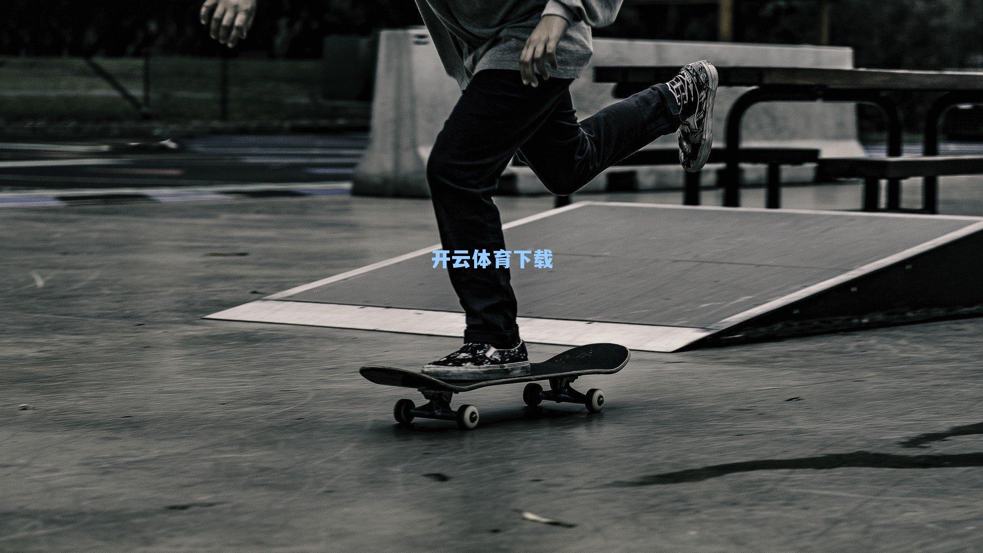 佩雷茨转会风波，得知沦为二门后曾欲当即离队，汉堡紧急安抚敲定新赛季阵容